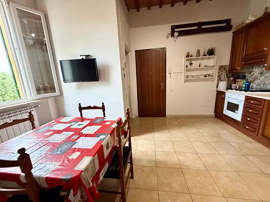 Immagine 3 di Appartamento in vendita  a Empoli