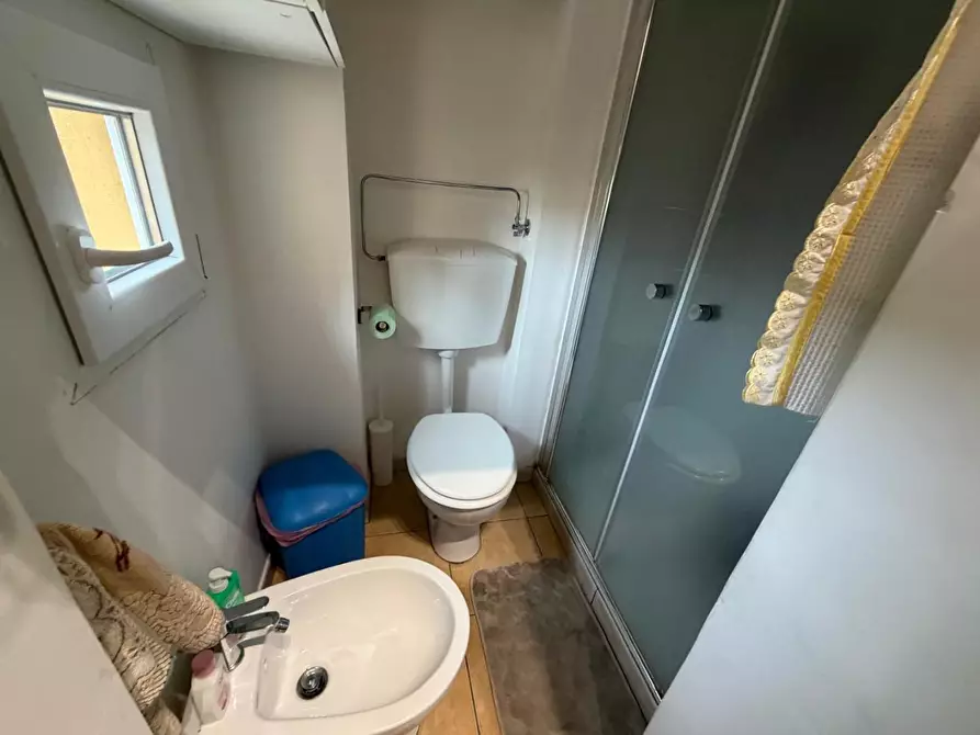 Immagine 25 di Appartamento in vendita  a Empoli