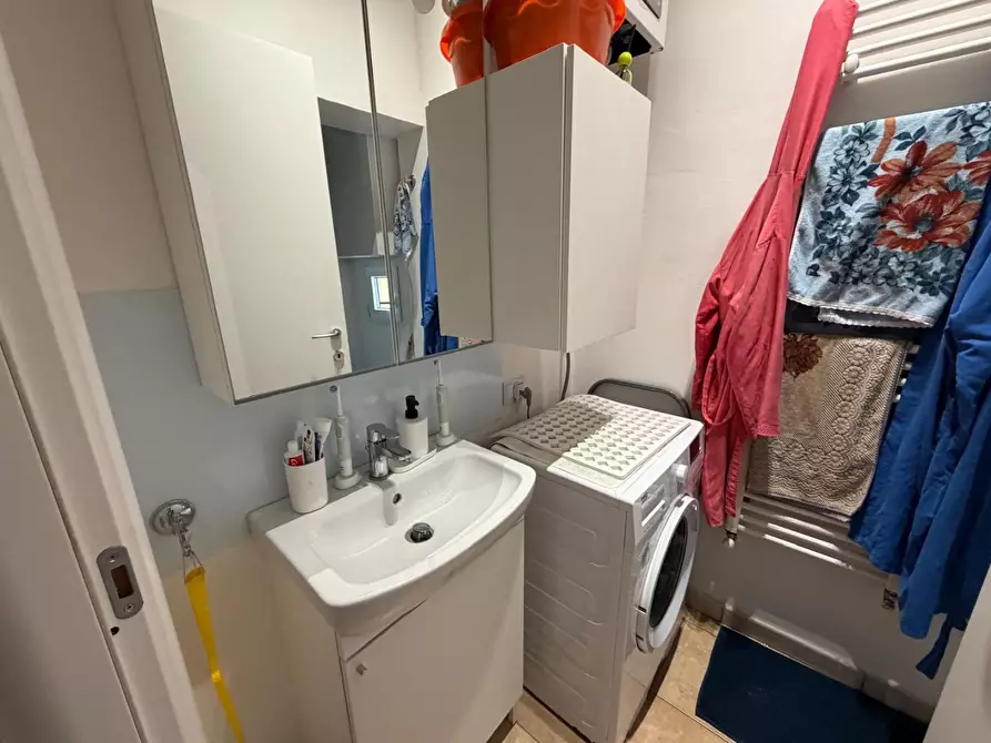 Immagine 21 di Appartamento in vendita  a Empoli