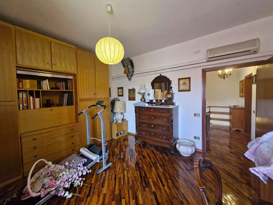 Immagine 41 di Villetta a schiera in vendita  a Campiglia Marittima