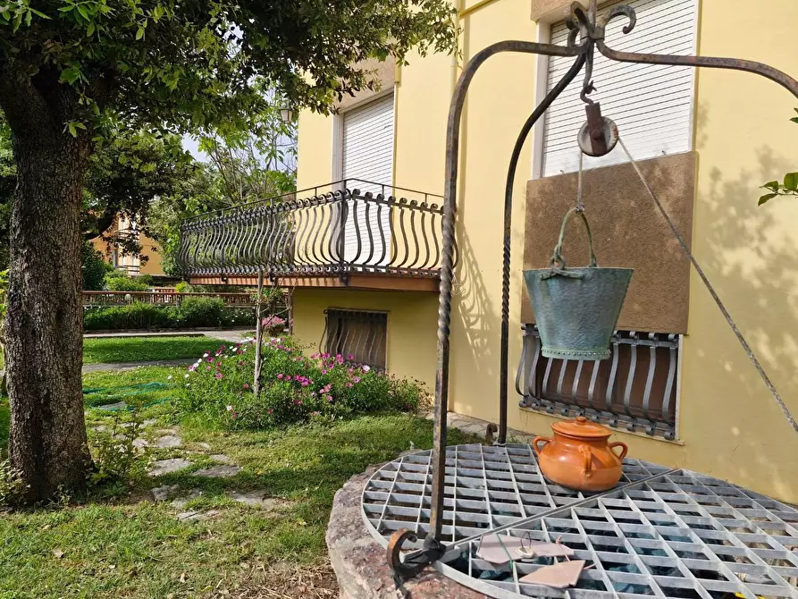 Immagine 10 di Villetta a schiera in vendita  a Campiglia Marittima