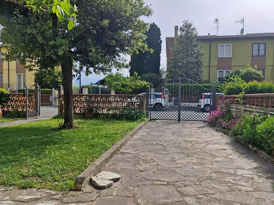 Immagine 4 di Villetta a schiera in vendita  a Campiglia Marittima
