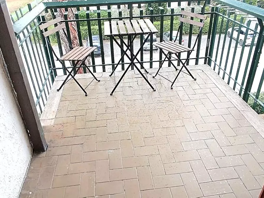 Immagine 3 di Appartamento in vendita  a Viareggio