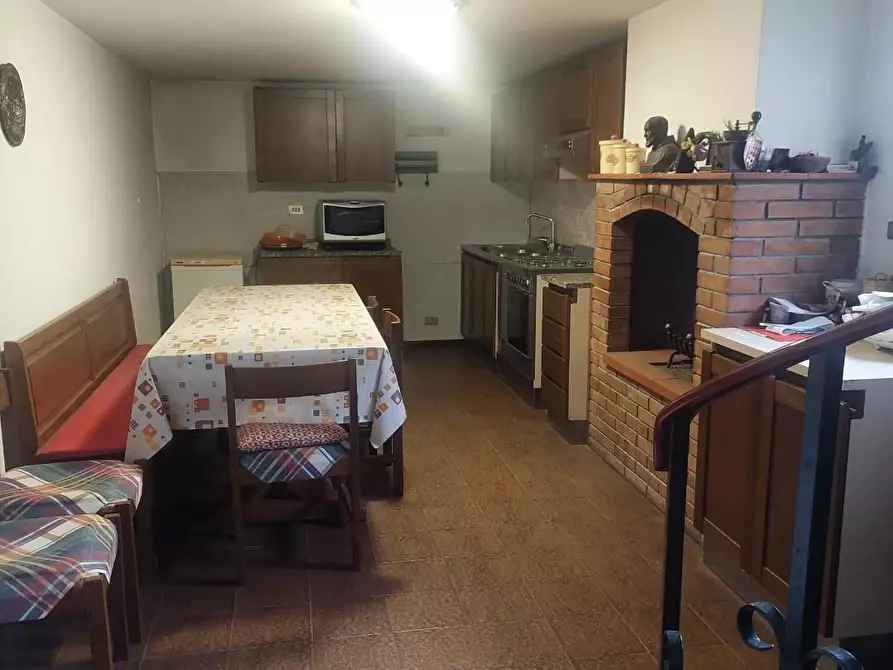 Immagine 15 di Villa in vendita  a Castelfranco Di Sotto
