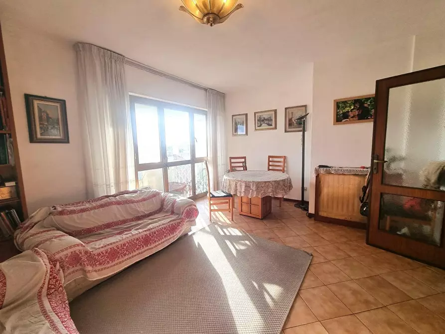 Immagine 16 di Appartamento in vendita  a Viareggio