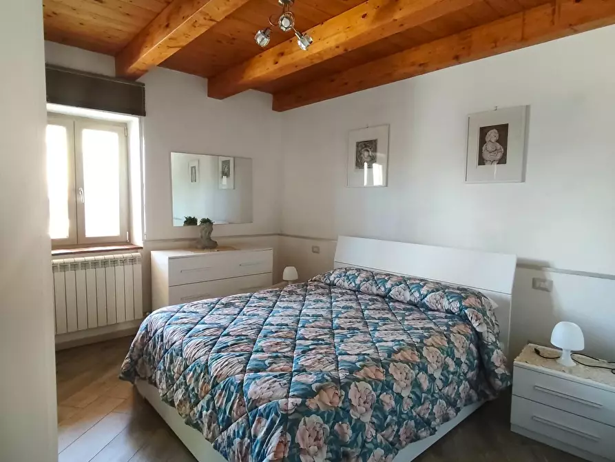 Immagine 47 di Rustico / casale in vendita  a Villa Collemandina