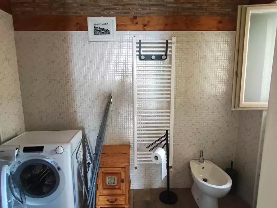 Immagine 40 di Rustico / casale in vendita  a Villa Collemandina