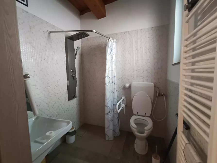 Immagine 8 di Rustico / casale in vendita  a Villa Collemandina