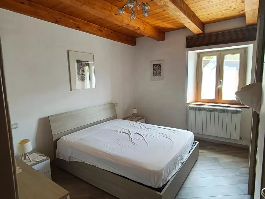 Immagine 46 di Rustico / casale in vendita  a Villa Collemandina