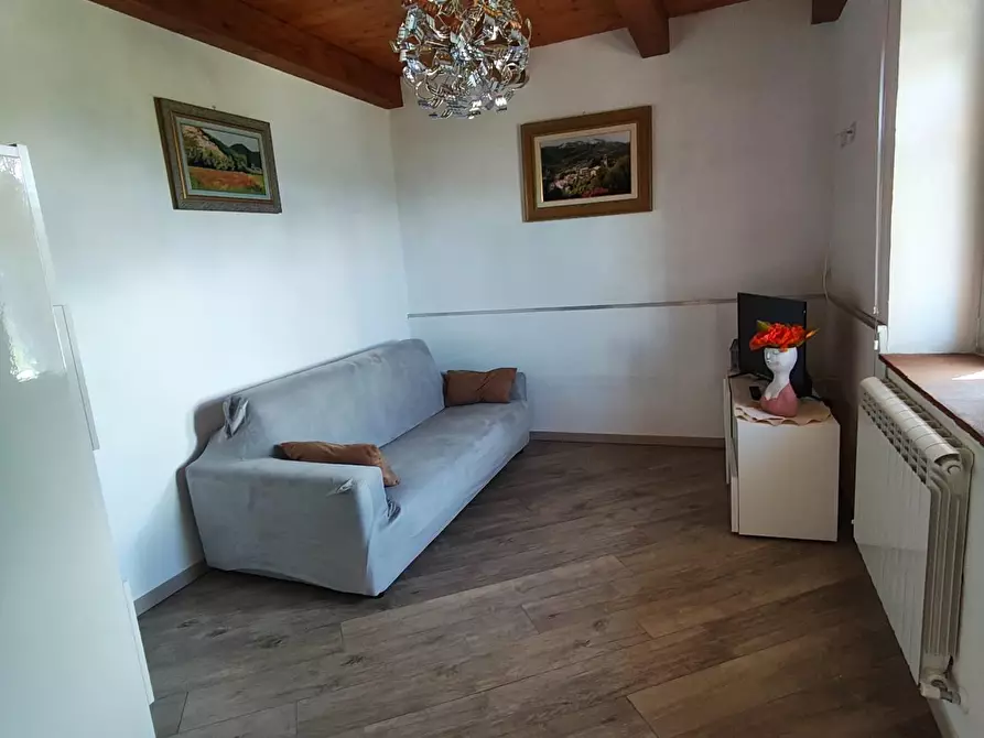 Immagine 50 di Rustico / casale in vendita  a Villa Collemandina