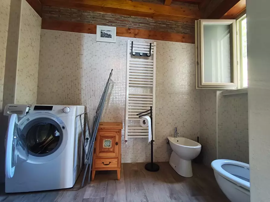 Immagine 41 di Rustico / casale in vendita  a Villa Collemandina