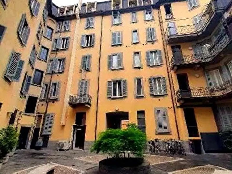 Immagine 7 di Appartamento in vendita  a Milano