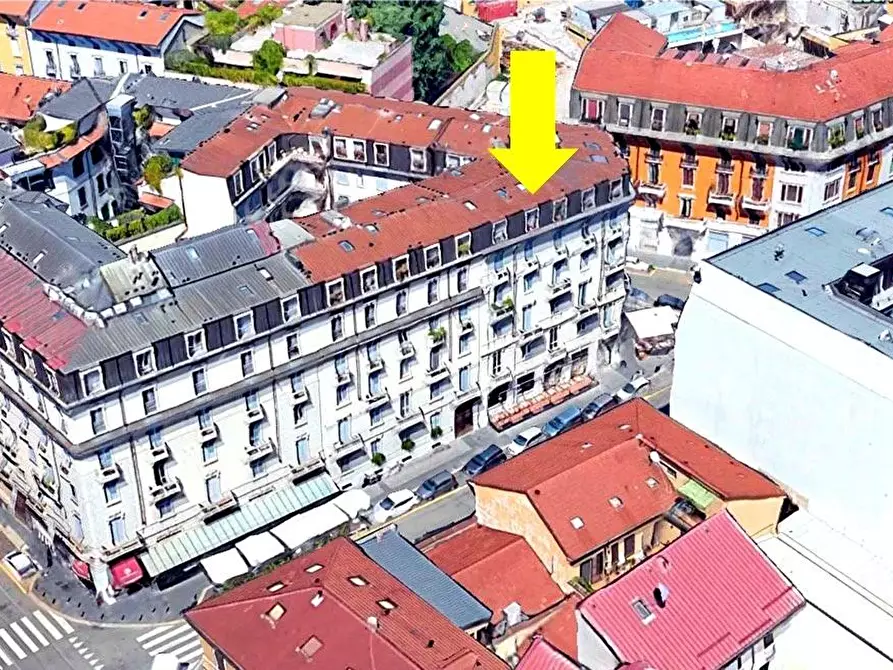 Immagine 2 di Appartamento in vendita  a Milano