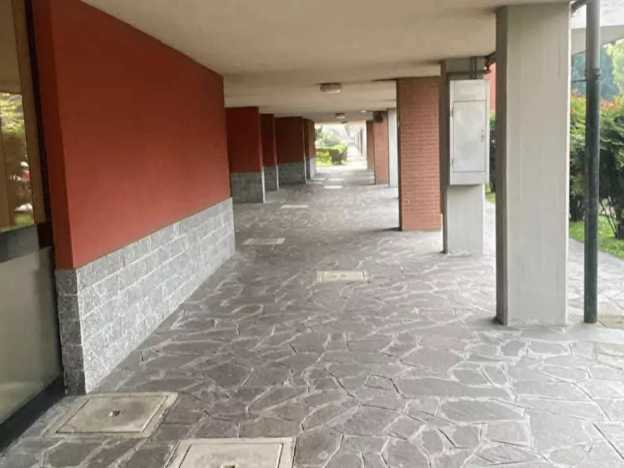 Immagine 5 di Appartamento in vendita  a Pieve Emanuele