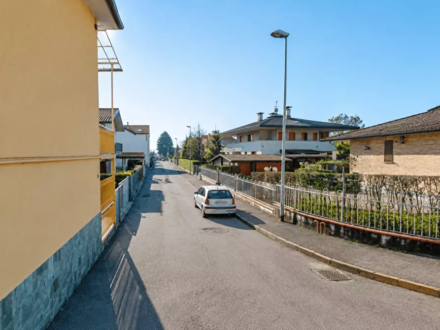 Immagine 1 di Appartamento in vendita  a Cambiago
