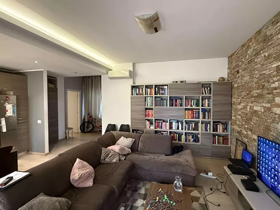 Immagine 10 di Appartamento in vendita  a Melzo