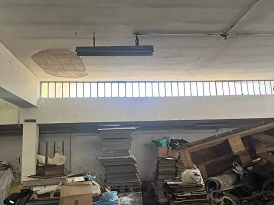 Immagine 24 di Capannone industriale in vendita  a Collegno
