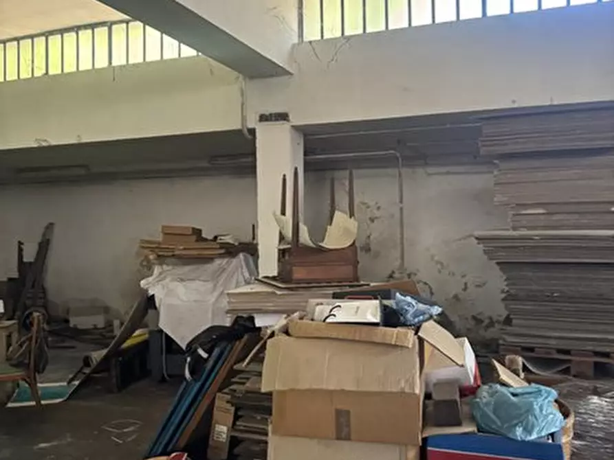 Immagine 25 di Capannone industriale in vendita  a Collegno