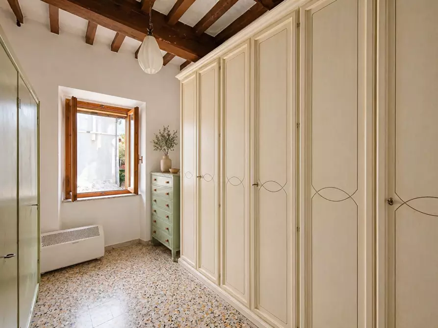 Immagine 20 di Appartamento in vendita  a Sinalunga