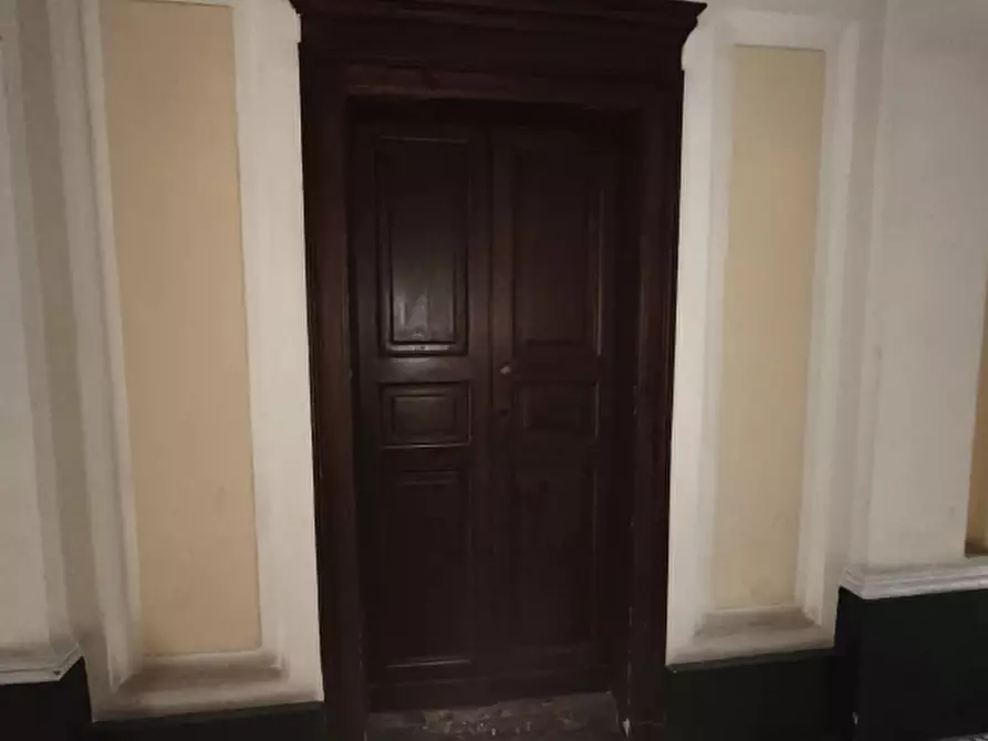 Immagine 12 di Magazzino in vendita  a Torino