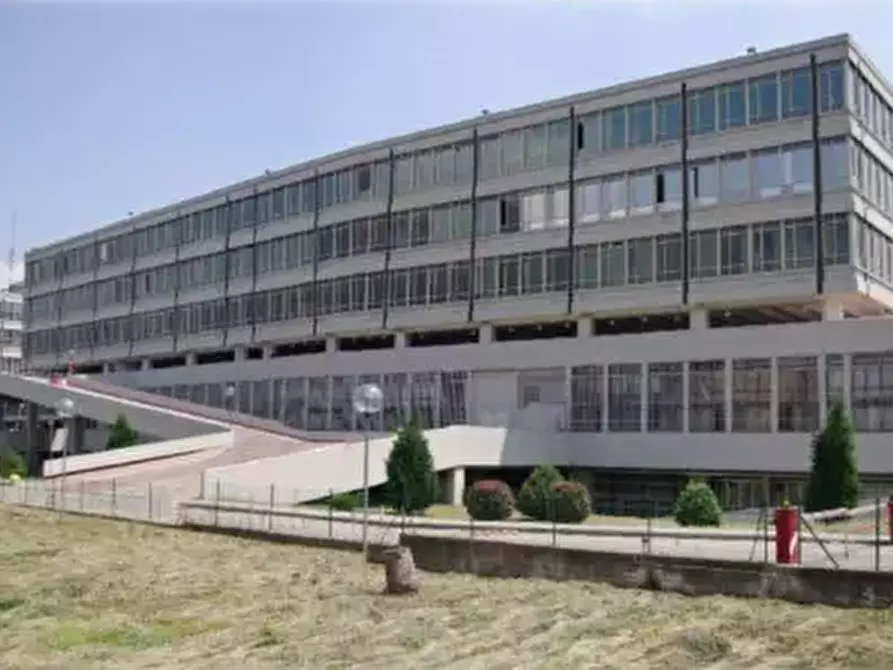Immagine 1 di Ufficio in vendita  a Torino