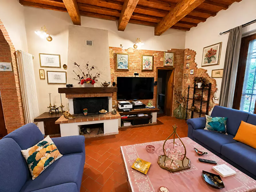 Immagine 6 di Rustico / casale in vendita  a Cascina