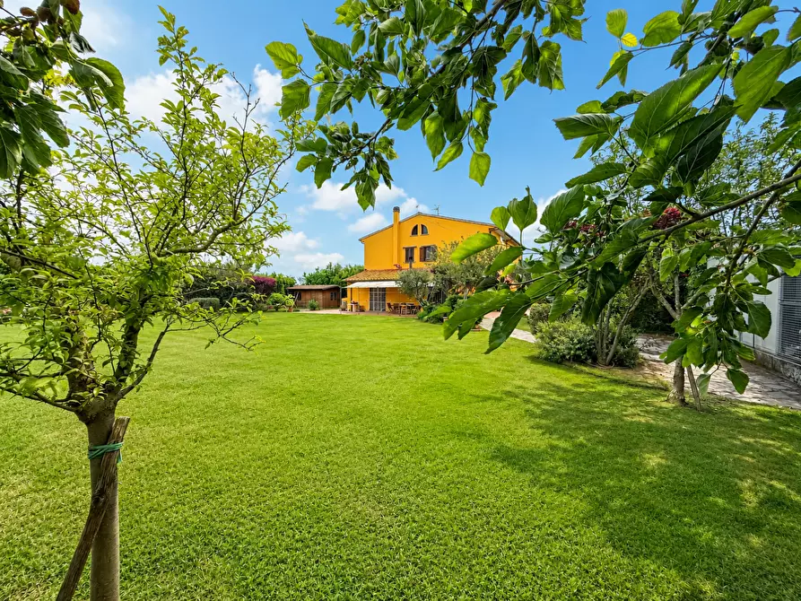 Immagine 39 di Rustico / casale in vendita  a Cascina