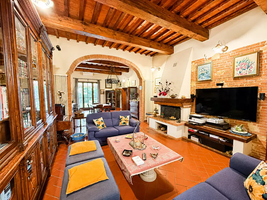 Immagine 4 di Rustico / casale in vendita  a Cascina