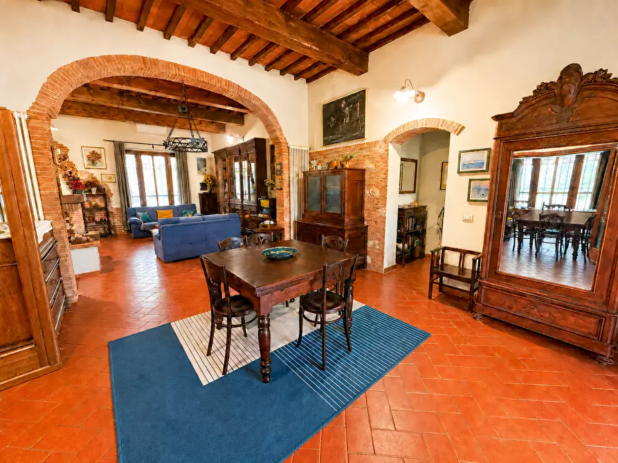 Immagine 3 di Rustico / casale in vendita  a Cascina