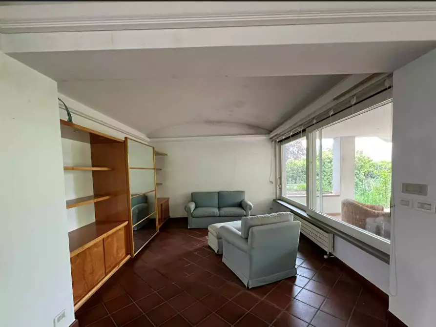 Immagine 8 di Villa in vendita  a Moncalieri