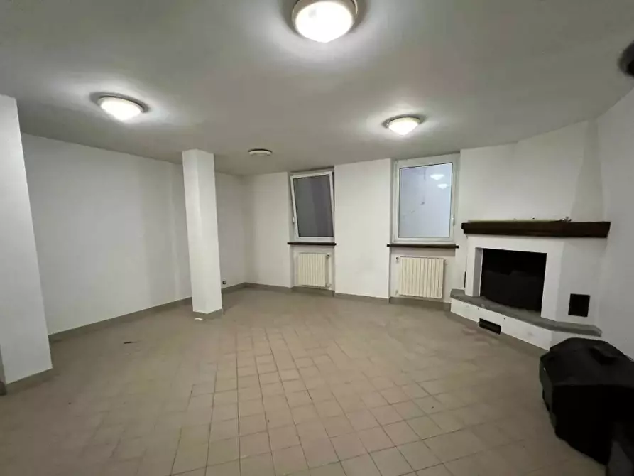 Immagine 11 di Villa in vendita  a Moncalieri