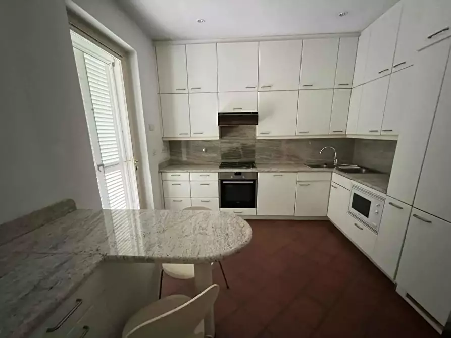 Immagine 16 di Villa in vendita  a Moncalieri