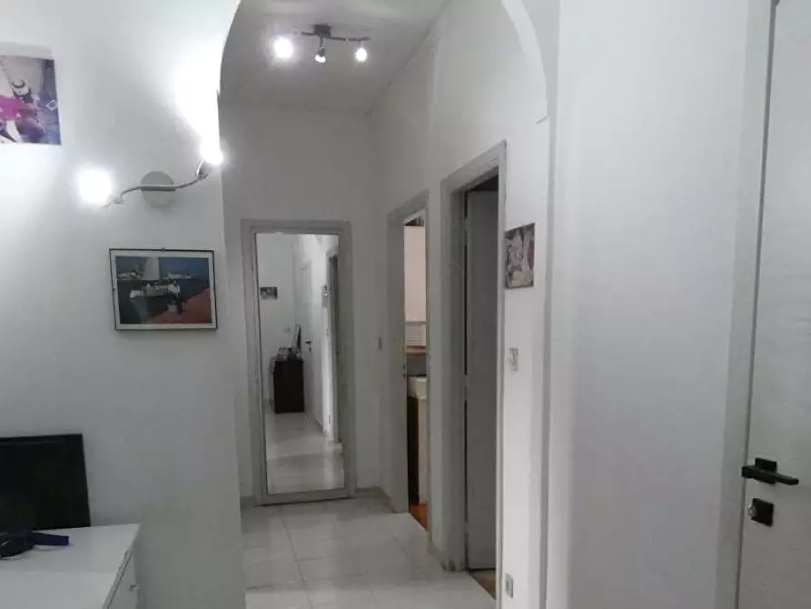 Immagine 3 di Appartamento in vendita  a Torino