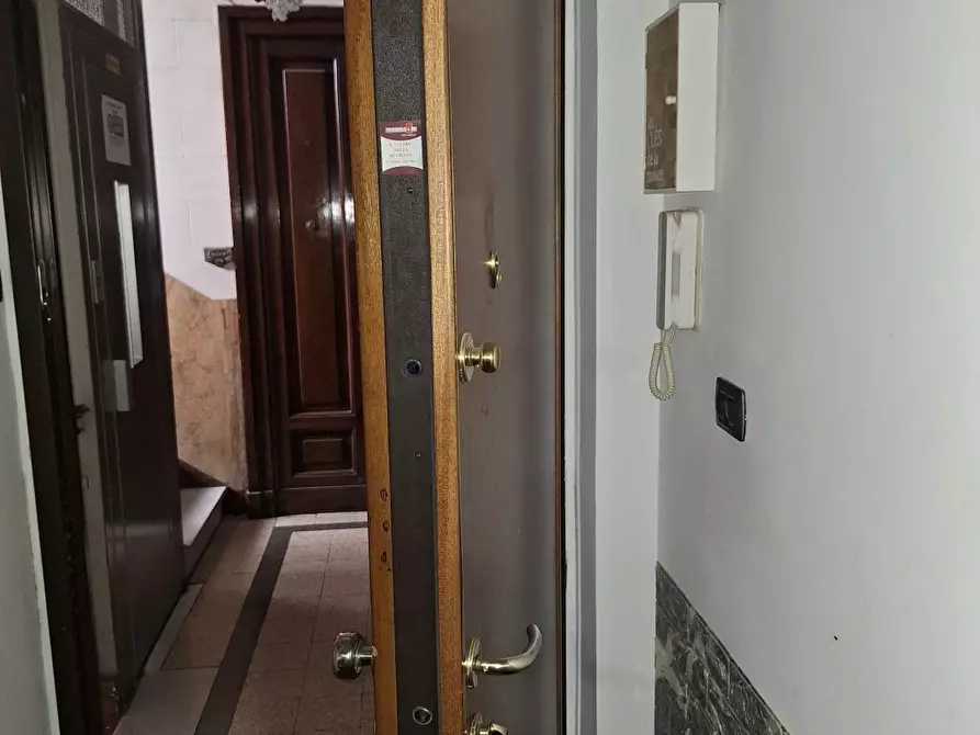 Immagine 13 di Appartamento in vendita  a Torino