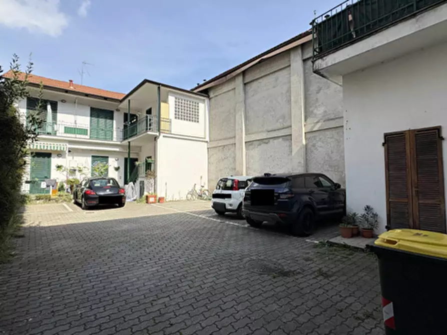 Immagine 2 di Appartamento in vendita  a Torino