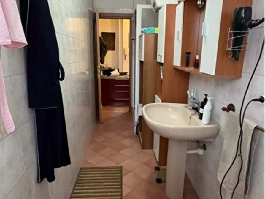 Immagine 21 di Appartamento in vendita  a Torino