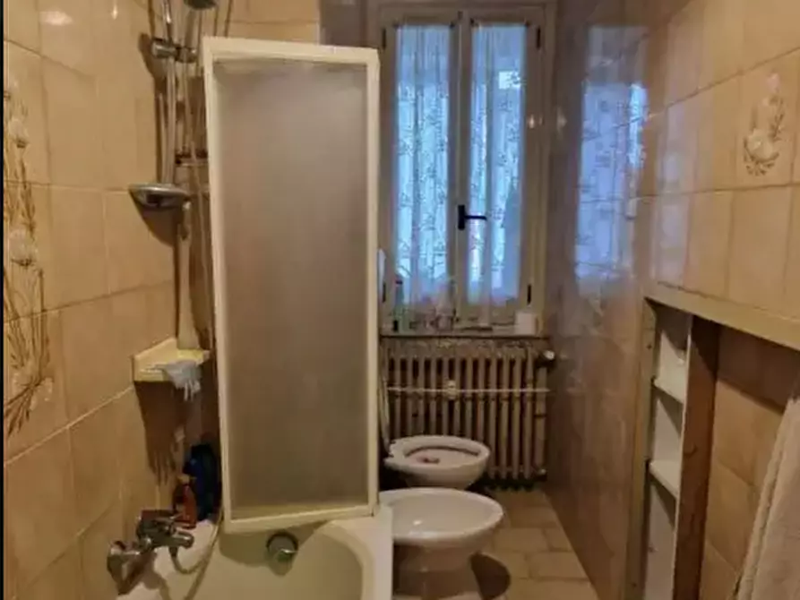 Immagine 11 di Appartamento in vendita  a Torino