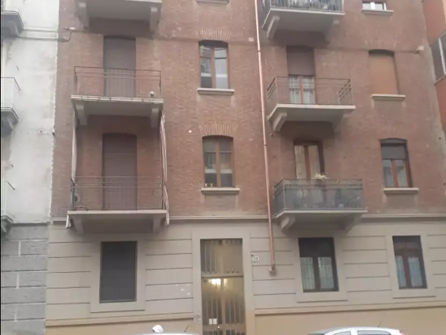 Immagine 1 di Appartamento in vendita  a Torino