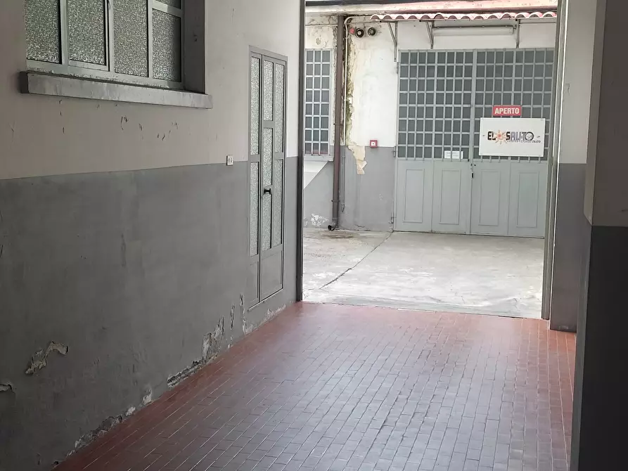 Immagine 2 di Appartamento in vendita  a Torino