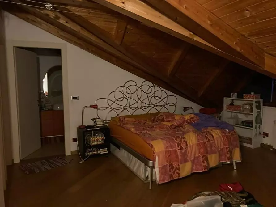 Immagine 9 di Appartamento in vendita  a Sant'ambrogio Di Torino