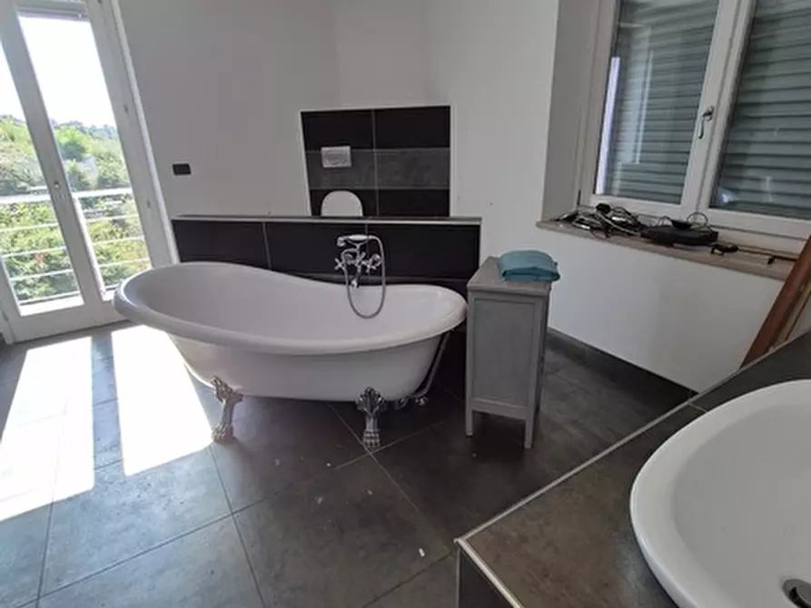 Immagine 30 di Villa in vendita  a Reano