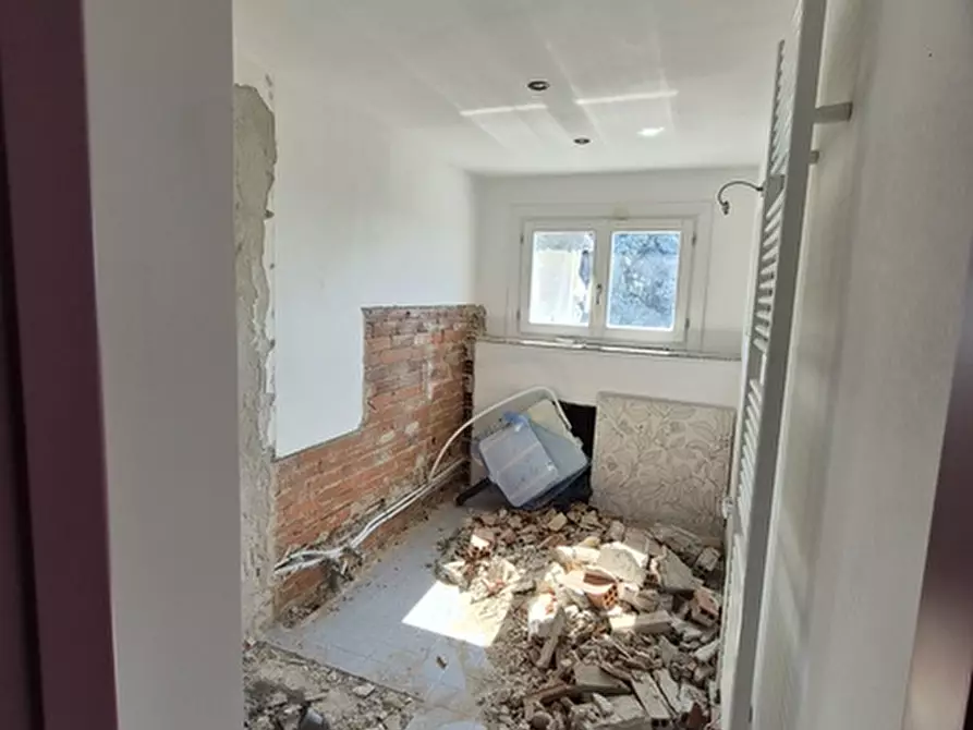 Immagine 44 di Villa in vendita  a Reano