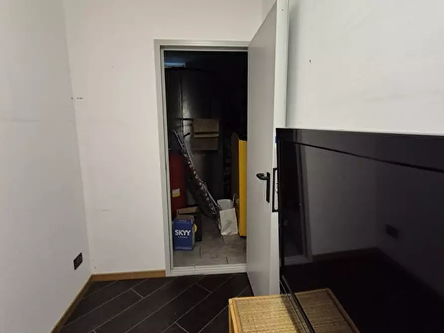 Immagine 47 di Villa in vendita  a Reano