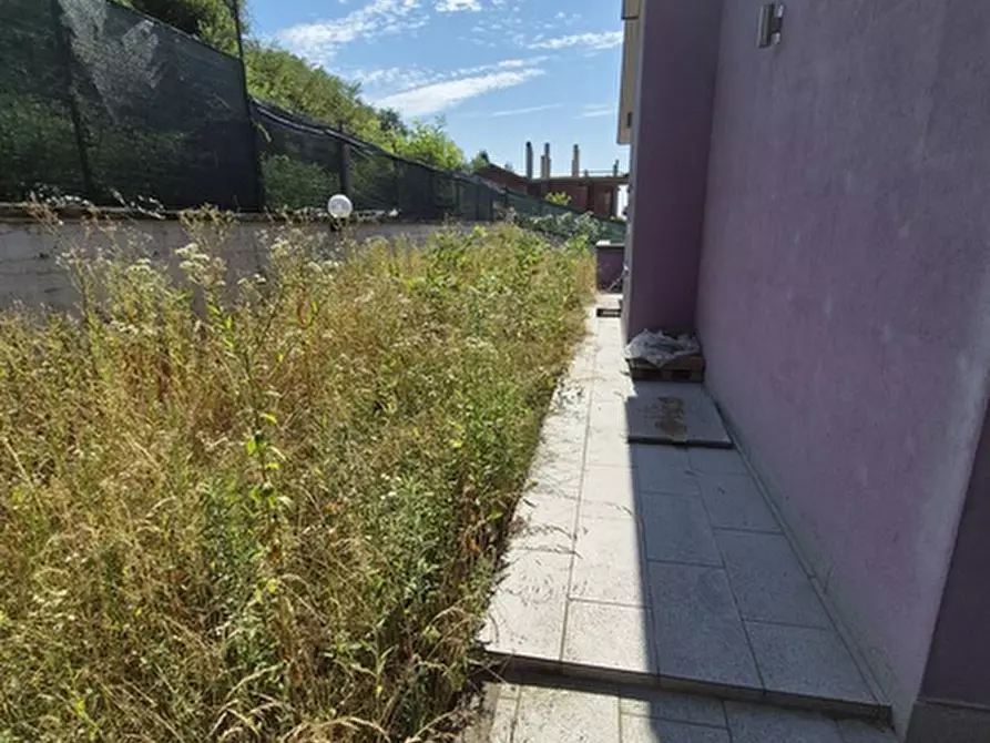 Immagine 29 di Villa in vendita  a Reano
