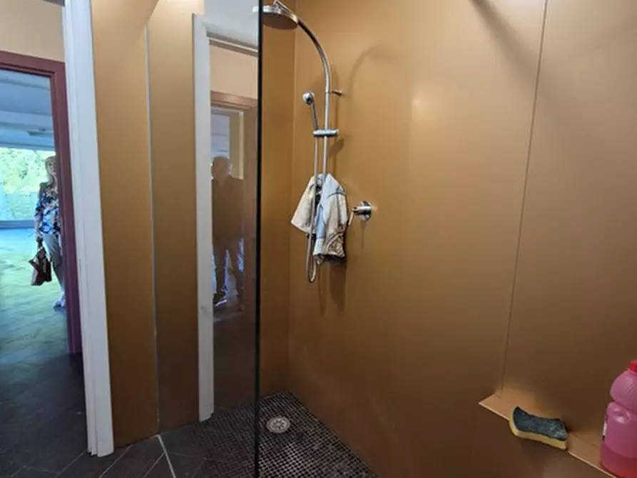 Immagine 7 di Villa in vendita  a Reano