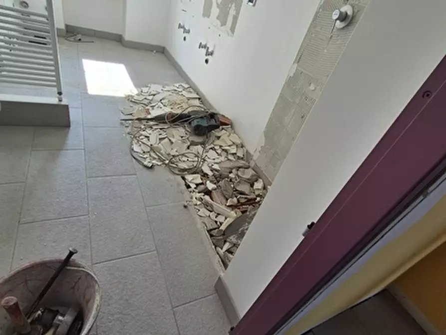 Immagine 34 di Villa in vendita  a Reano