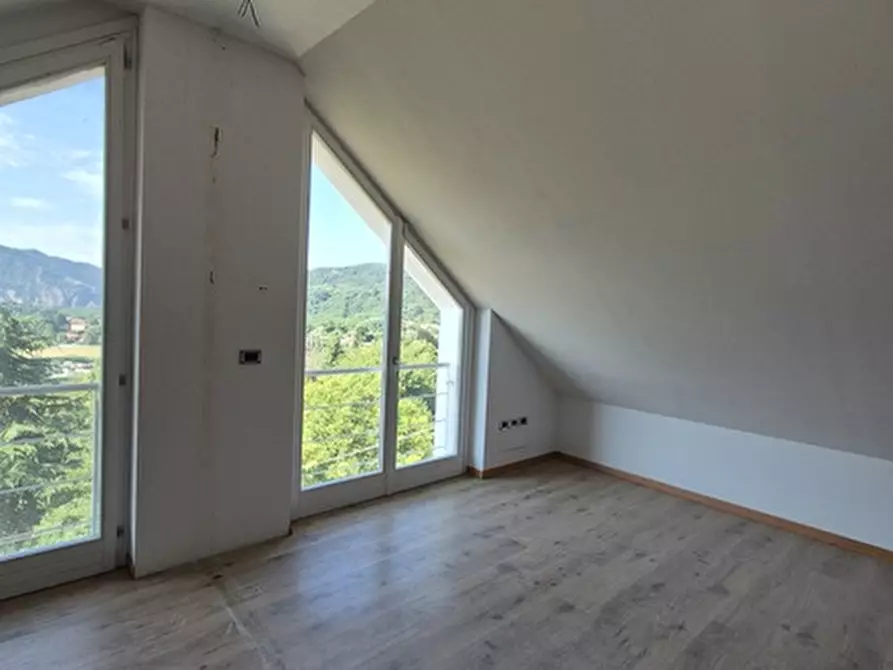 Immagine 46 di Villa in vendita  a Reano