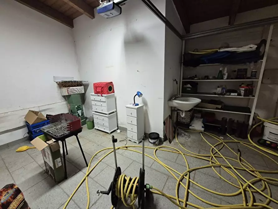 Immagine 11 di Villa in vendita  a Reano
