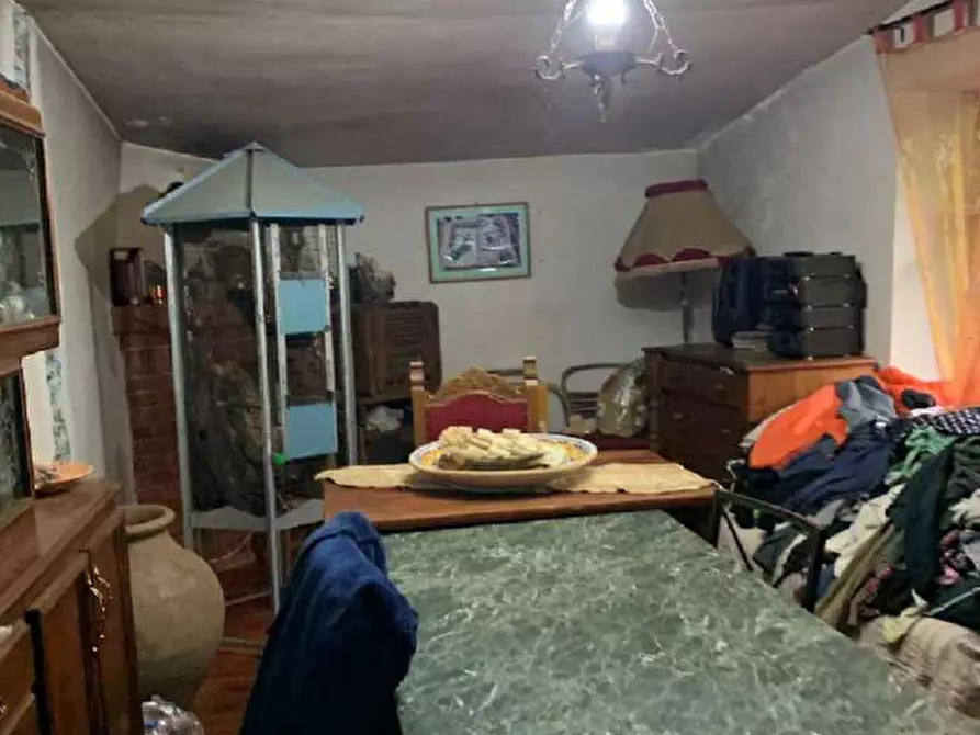 Immagine 10 di Garage in vendita  a Pinerolo