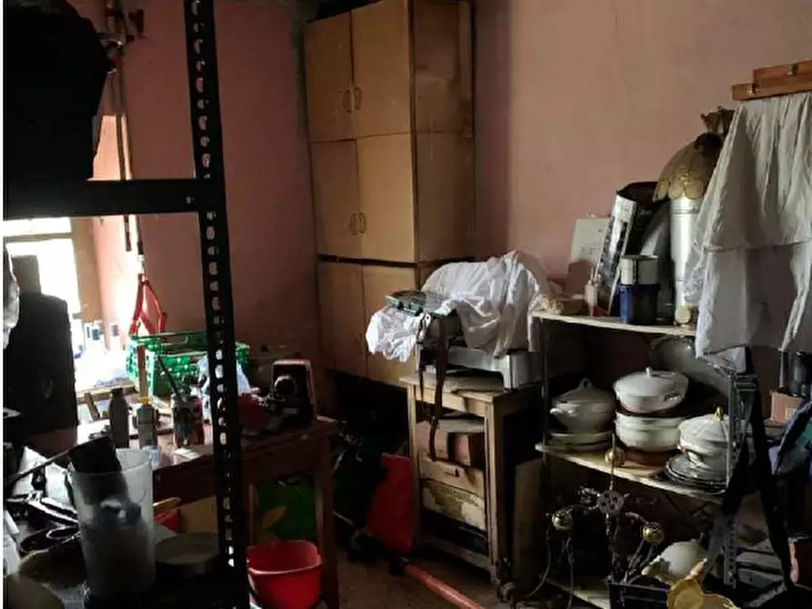 Immagine 7 di Garage in vendita  a Pinerolo